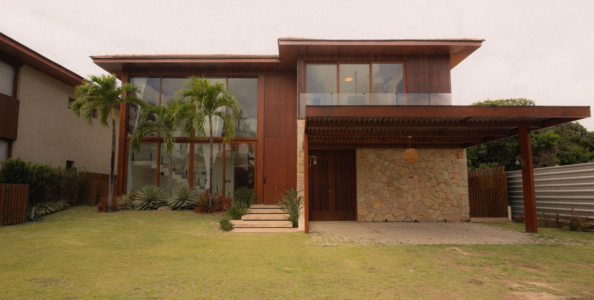 Imóvel residencial de alto padrão